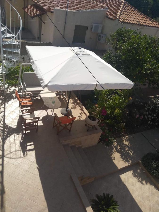 Aegina House Apartment Екстериор снимка